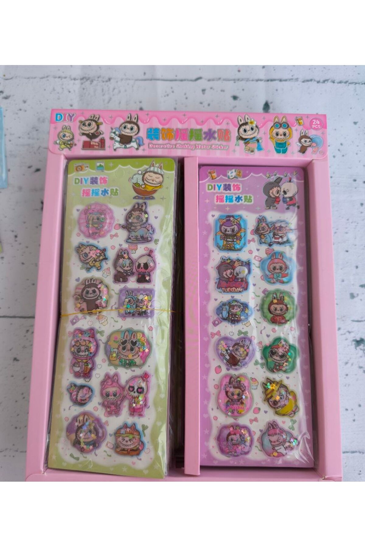 Labubu Sulu Simli Sticker Etiket 1 ADET