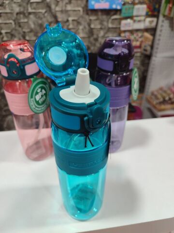 UZSPACE 600ML SİLİKON GÖVDE PİPETLİ TRITAN SU MATARASI