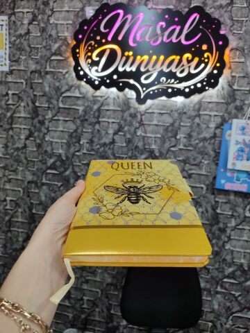 QUEEN BEE AJANDA TARİHSİZ AJANDA DEFTER