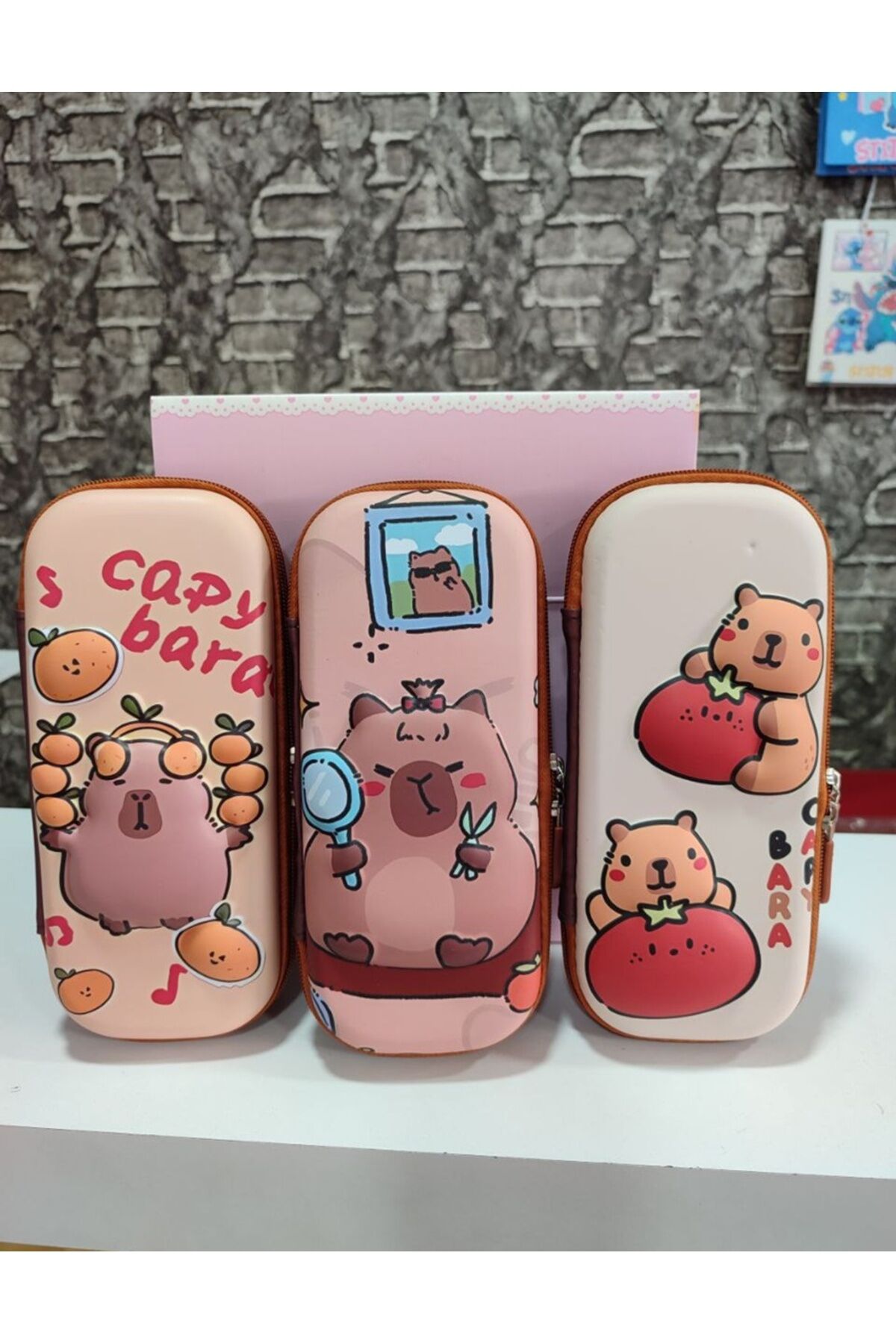 Çok Renkli Capybara Rastgele