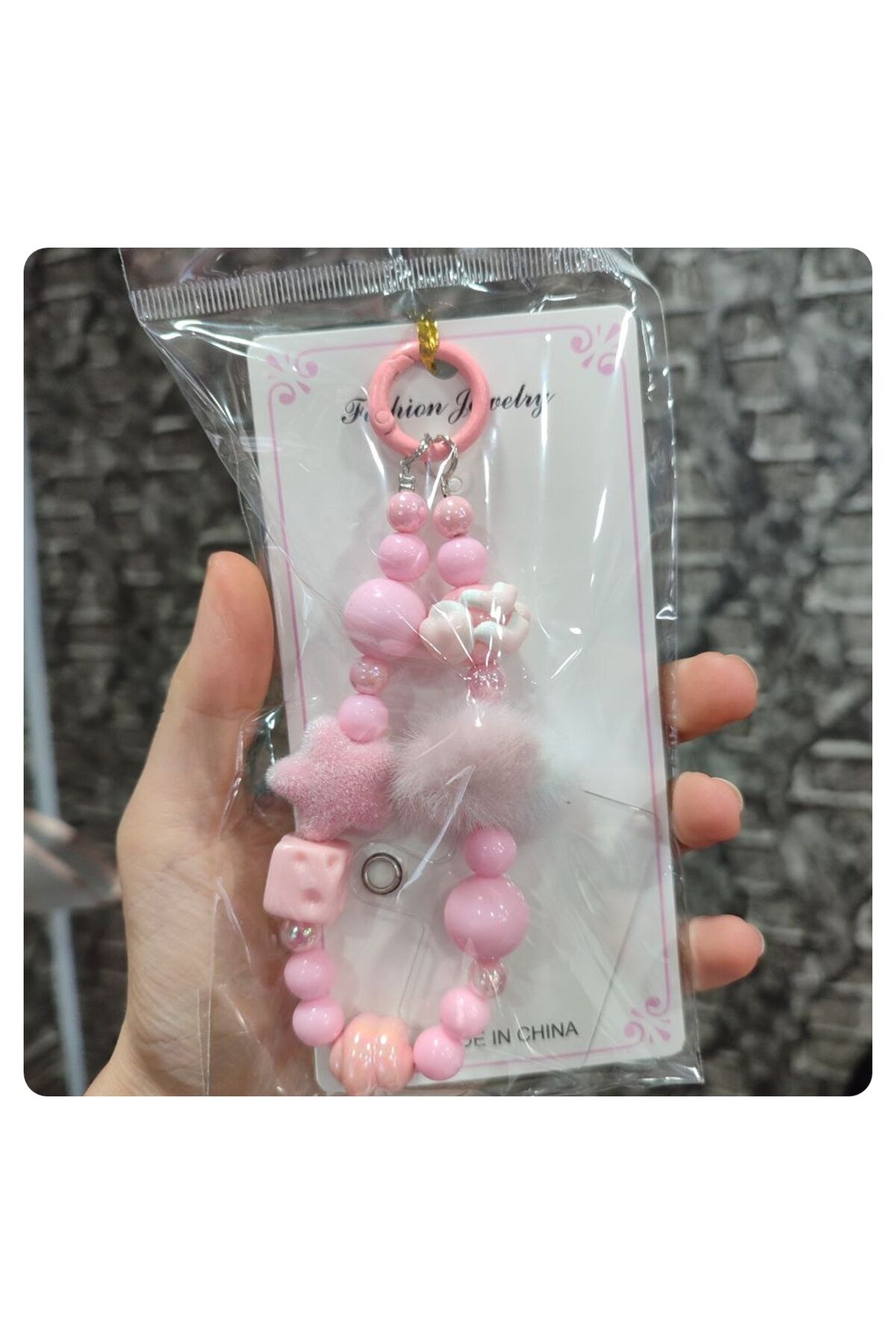  Pembe