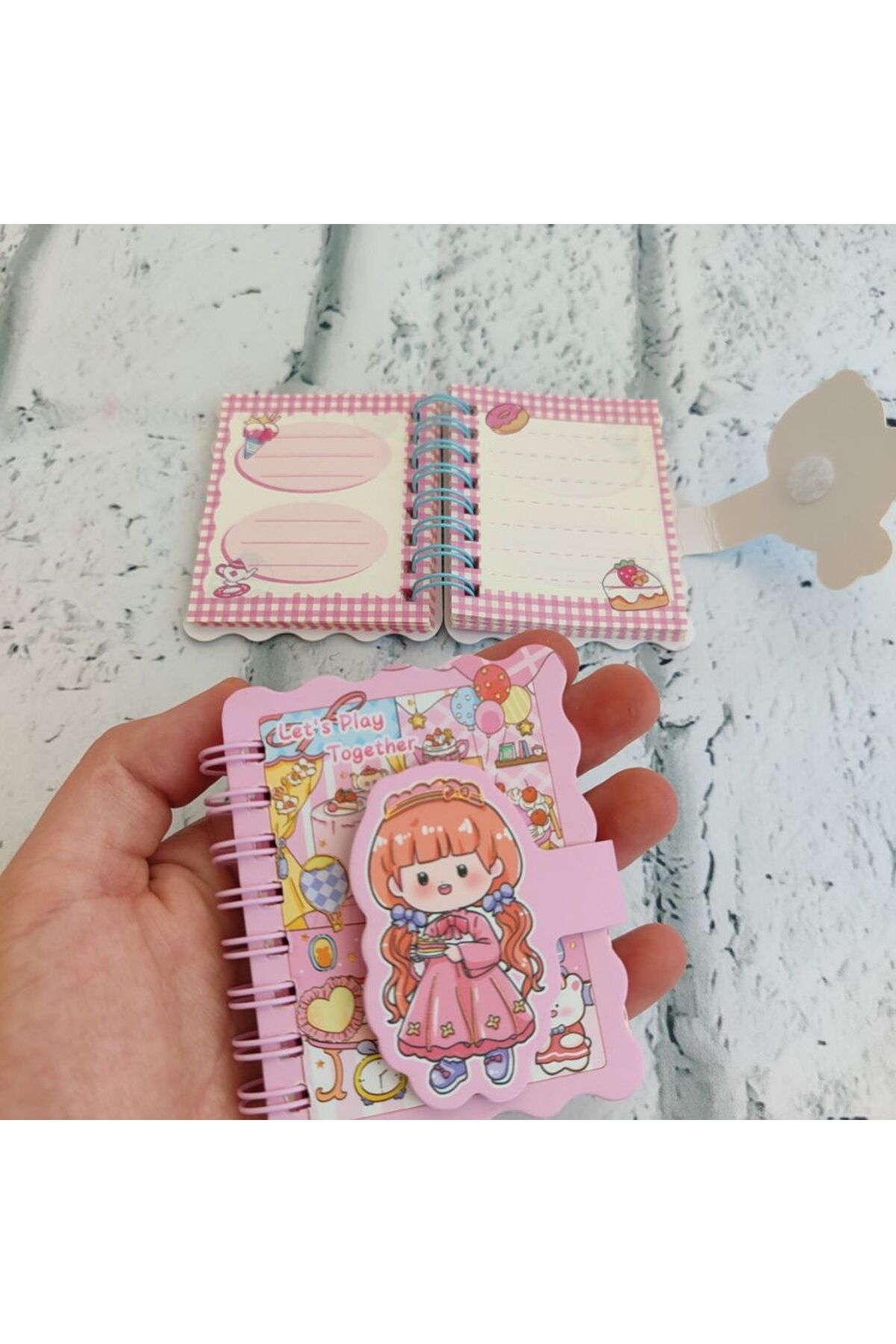  Pembe